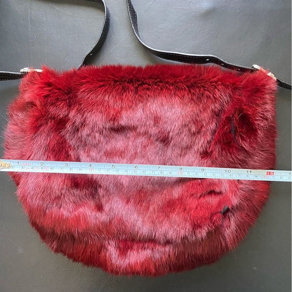 Genuine Fur Shoulder Bag by SPI 25 - Picture 9 of 11